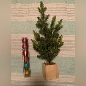 Christmas tree with ornaments.